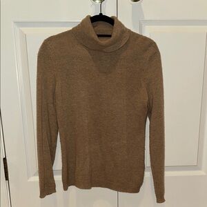 100% Cashmere Brown Turtleneck Sweater